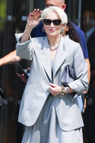 Эволюция украшений в первой и второй частях &laquo;Дьявол носит Prada&raquo;