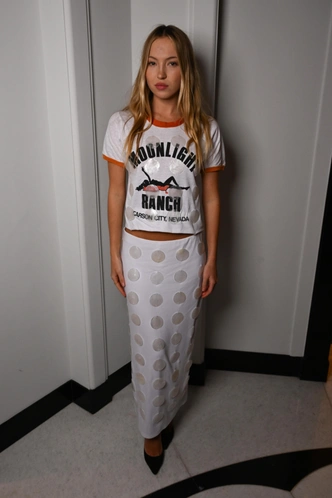 Футболки-высказывания&nbsp;&mdash; новый тренд стритстайла, который понравится каждой