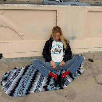 Футболки-высказывания&nbsp;&mdash; новый тренд стритстайла, который понравится каждой