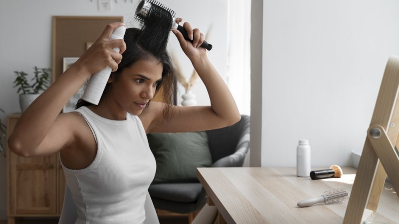 Как скрыть отросшие корни без салона: 5 рабочих лайфхаков