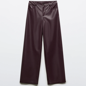 Какие брюки подходят девушкам плюс-сайз: 3 модели, которые стройнят