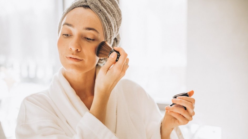 Макияж, который скрывает усталость: 5 приемов визажистов