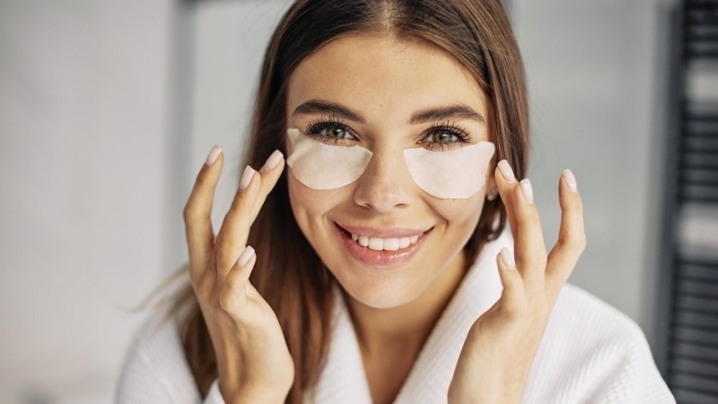 Макияж, который скрывает усталость: 5 приемов визажистов