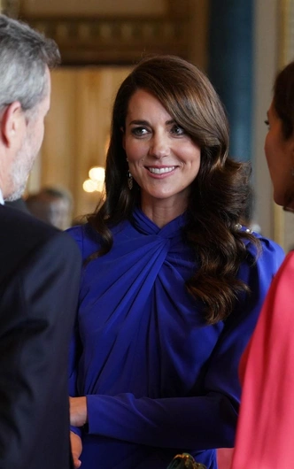 Один бюджетный бренд, который Кейт Миддлтон любит больше других &mdash;10 ярких выходов