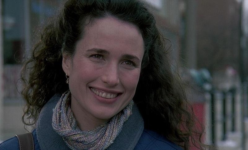 Осиная талия и шикарная седина: секреты ухода и диеты иконы 80-х Энди Макдауэлл