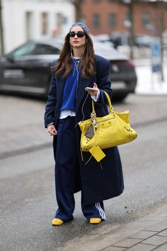 Правда ли, что гардероб помогает справляться с тревожностью и апатией?