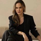 Правда ли, что гардероб помогает справляться с тревожностью и апатией?