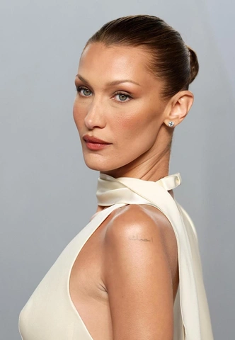 Пучок Памелы Андерсон — идеальная прическа на все случаи жизни