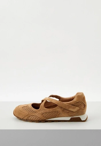 Самые модные кроссовки этого лета&nbsp;&mdash; Мэри-Джейн