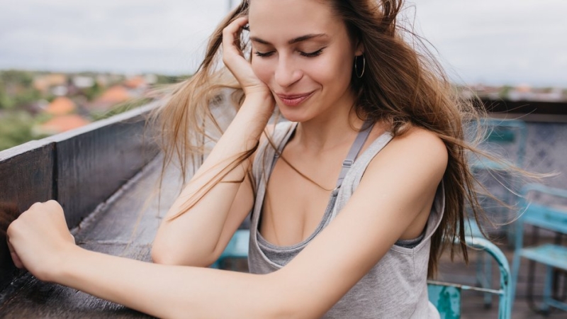 Сразу сухо: 5 советов тем, кто страдает от повышенной потливости