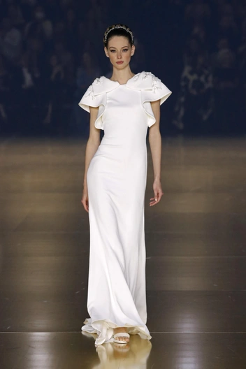 Свадебные платья 2026: главный гид по выбору идеальной модели и советы стилиста