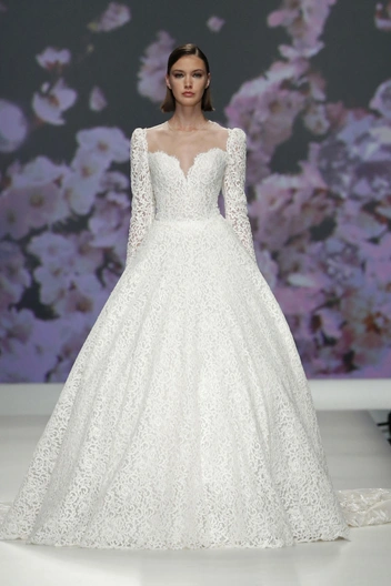 Свадебные платья 2026: главный гид по выбору идеальной модели и советы стилиста