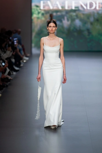 Свадебные платья 2026: главный гид по выбору идеальной модели и советы стилиста