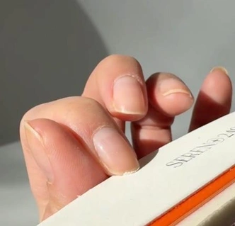 Терапевтический маникюр&nbsp;&mdash; тренд, который успокаивает нервы