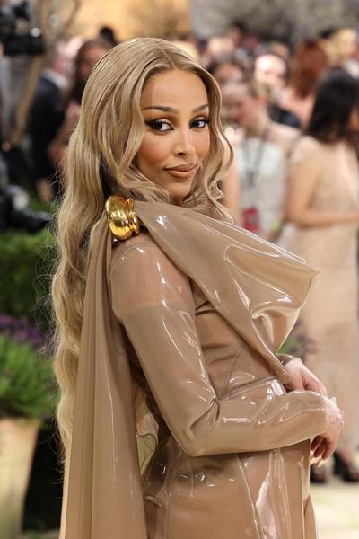 22 лучших бьюти-образа Met Gala 2026