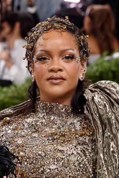 22 лучших бьюти-образа Met Gala 2026