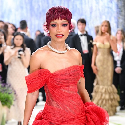 Акцент на глаза: эксперты назвали лучшие бьюти-образы Met Gala 2026