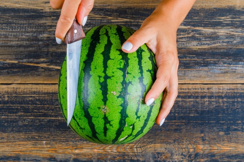 Нутрициолог перечислил 5 популярных продуктов, которые ошибочно считают жиросжигающими