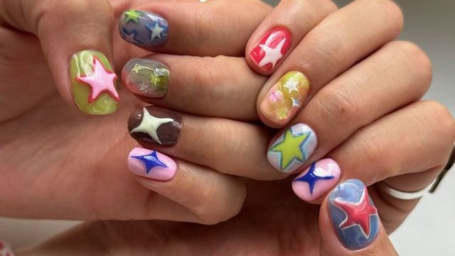 Настоящий кавай: 19 стильных вариантов корейского маникюра