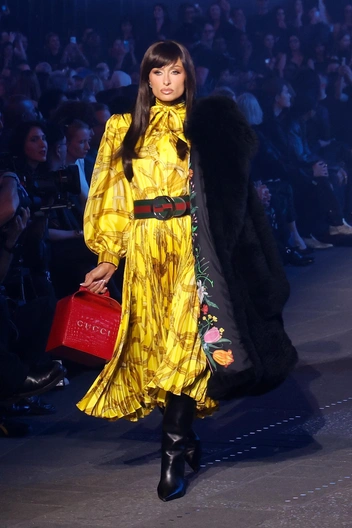 В чем разница Gucci Тома Форда и Gucci Демны?