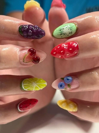 Fruit nails&nbsp;&mdash; летняя классика отпускного маникюра