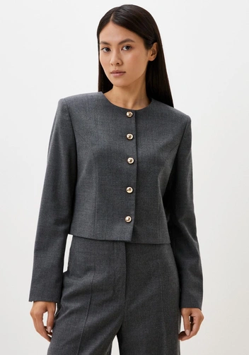 Где искать трендовые boxy blazers: 12 вариантов от российских брендов